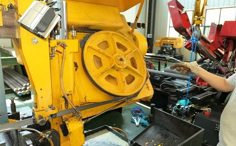 高石碑镇金属带锯床的日常使用和保养注意事项！